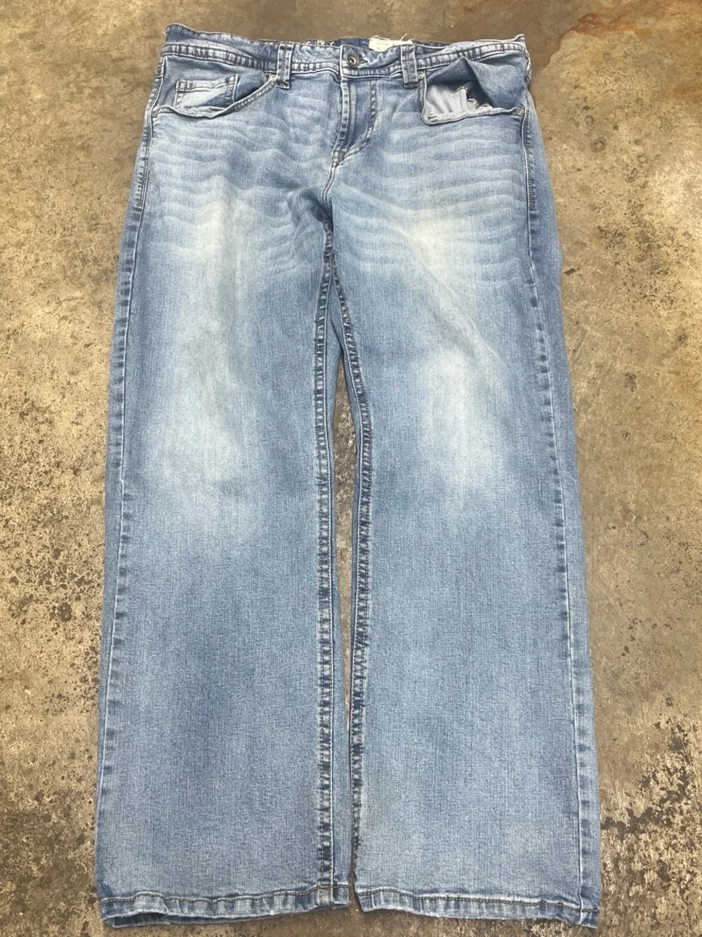 TK Axel Bootcut Jeans Men’s 38 x 32 Light Wash Heavyweight Embroidered Grunge